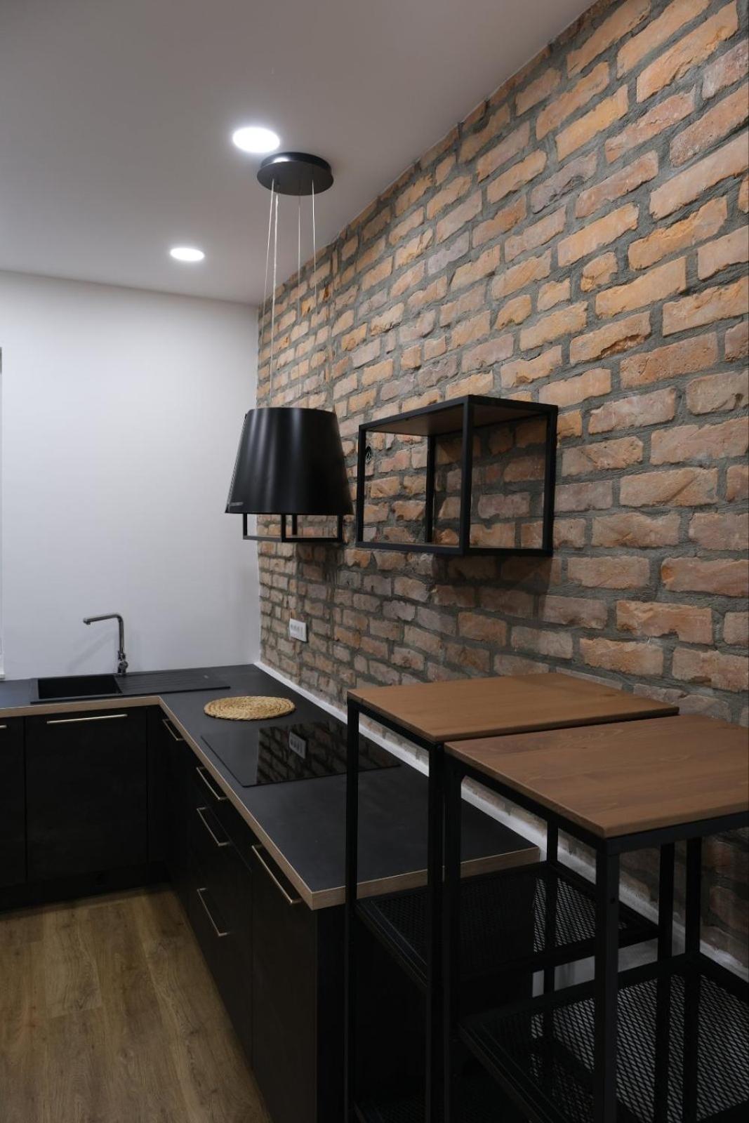 Apartments Emona Free Parking & Gym Любляна Экстерьер фото